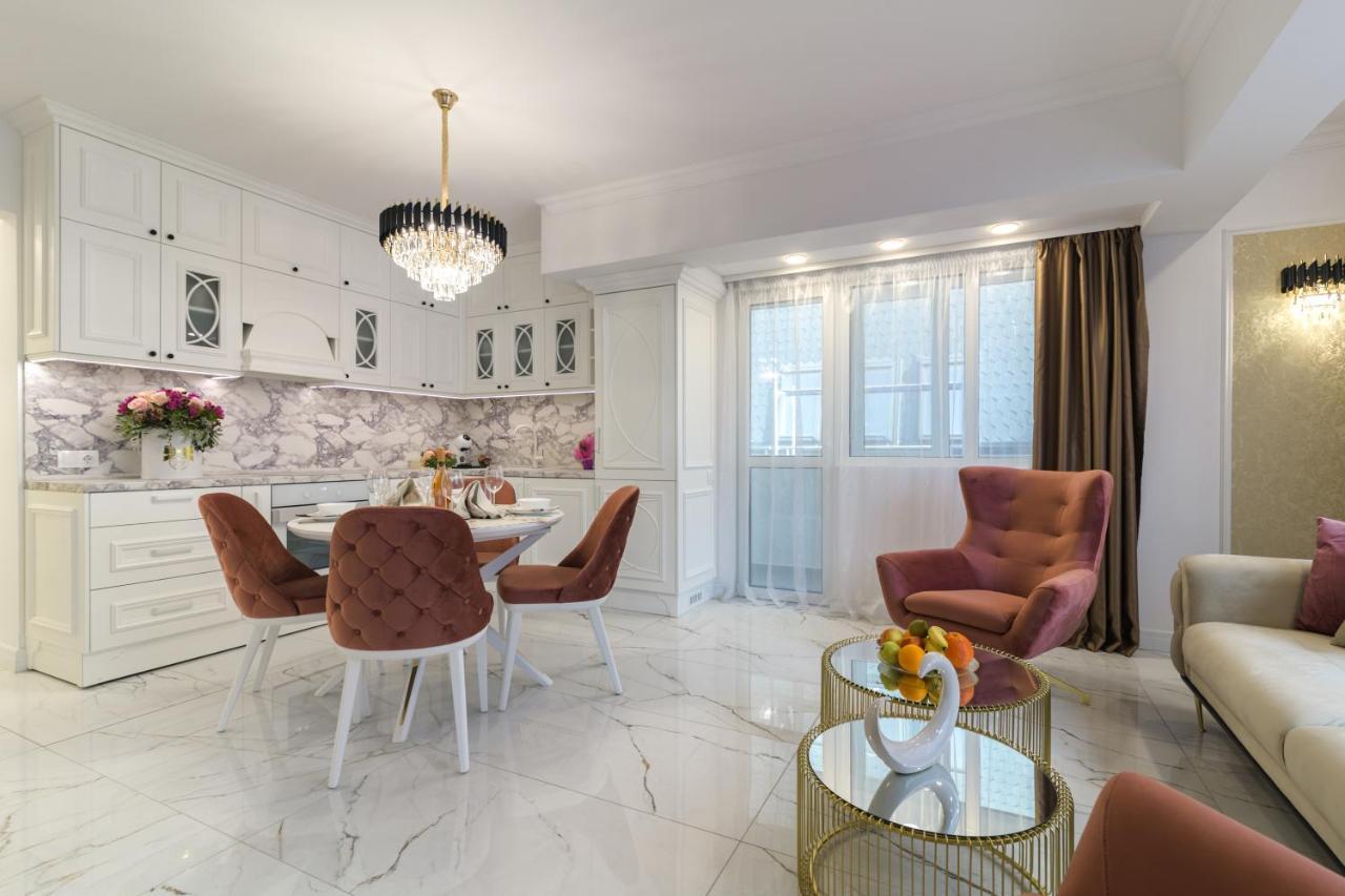 Лукс На Море Luxury Apartment In Downtown With Garage Varna Exteriör bild
