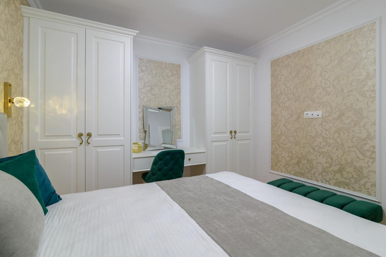 Лукс На Море Luxury Apartment In Downtown With Garage Varna Exteriör bild